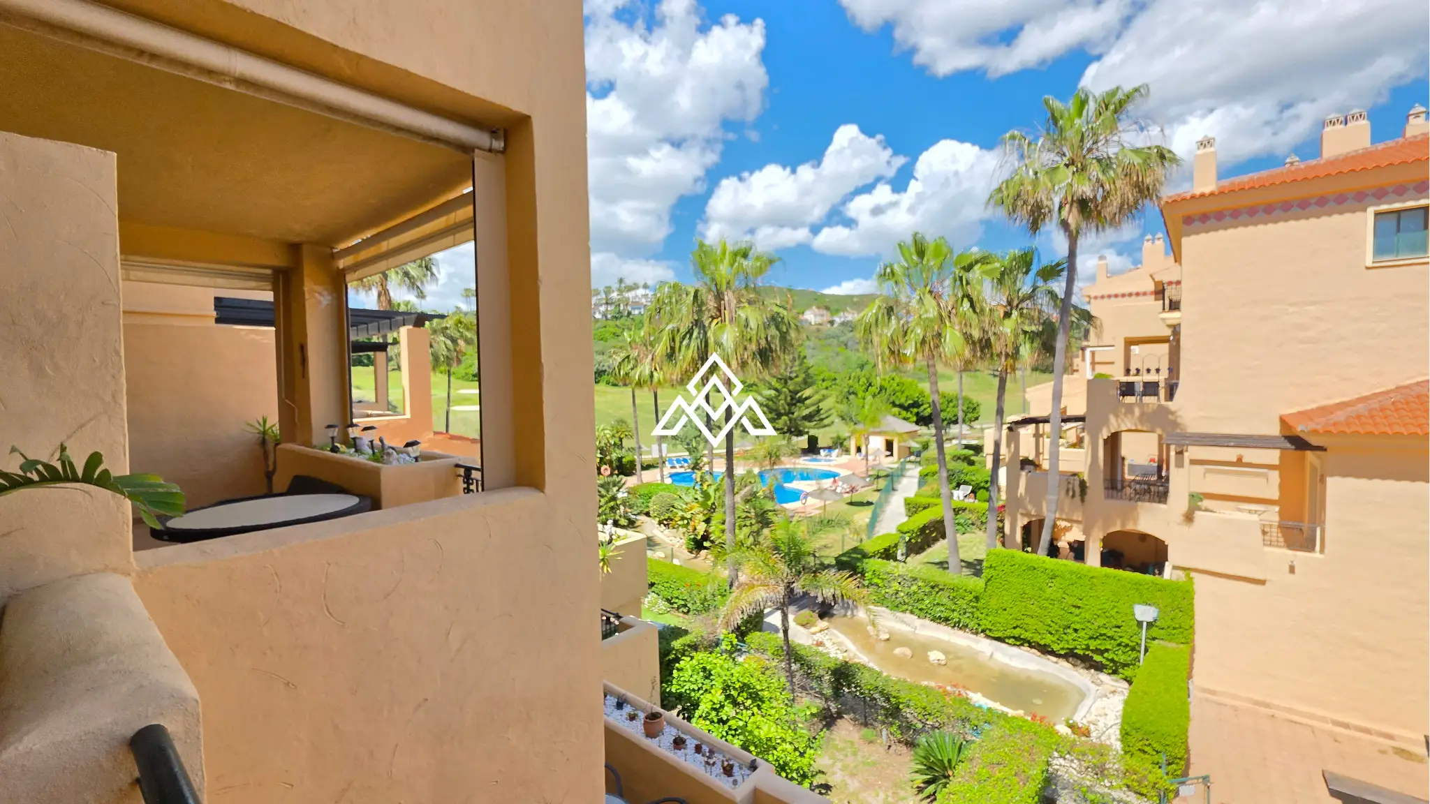 Manilva penthouse duplex with terrace and parking in Costa del Sol