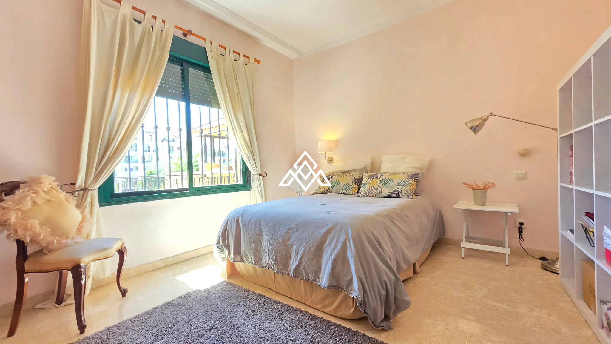 Manilva penthouse duplex with terrace and parking in Costa del Sol