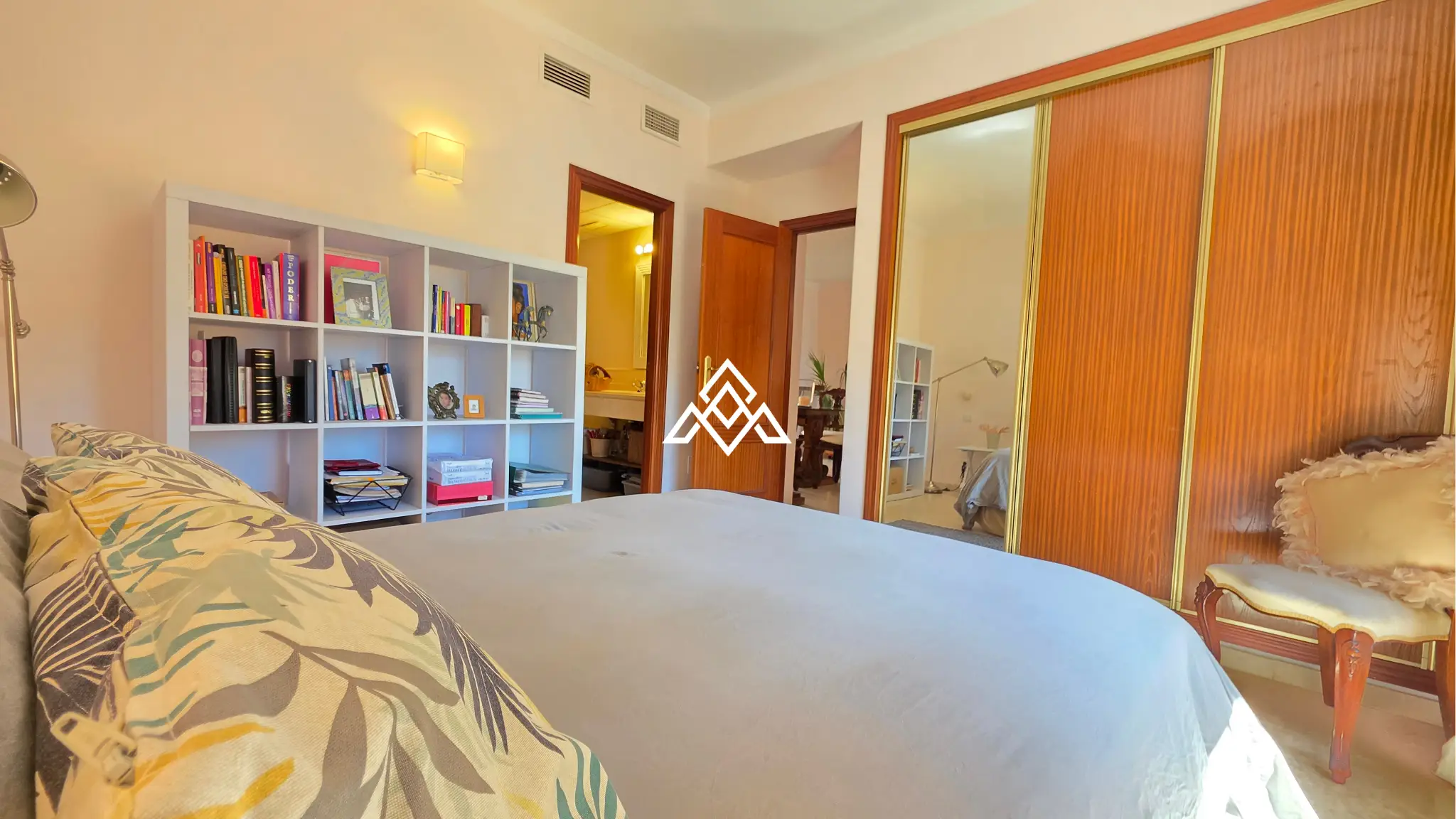 Manilva penthouse duplex with terrace and parking in Costa del Sol