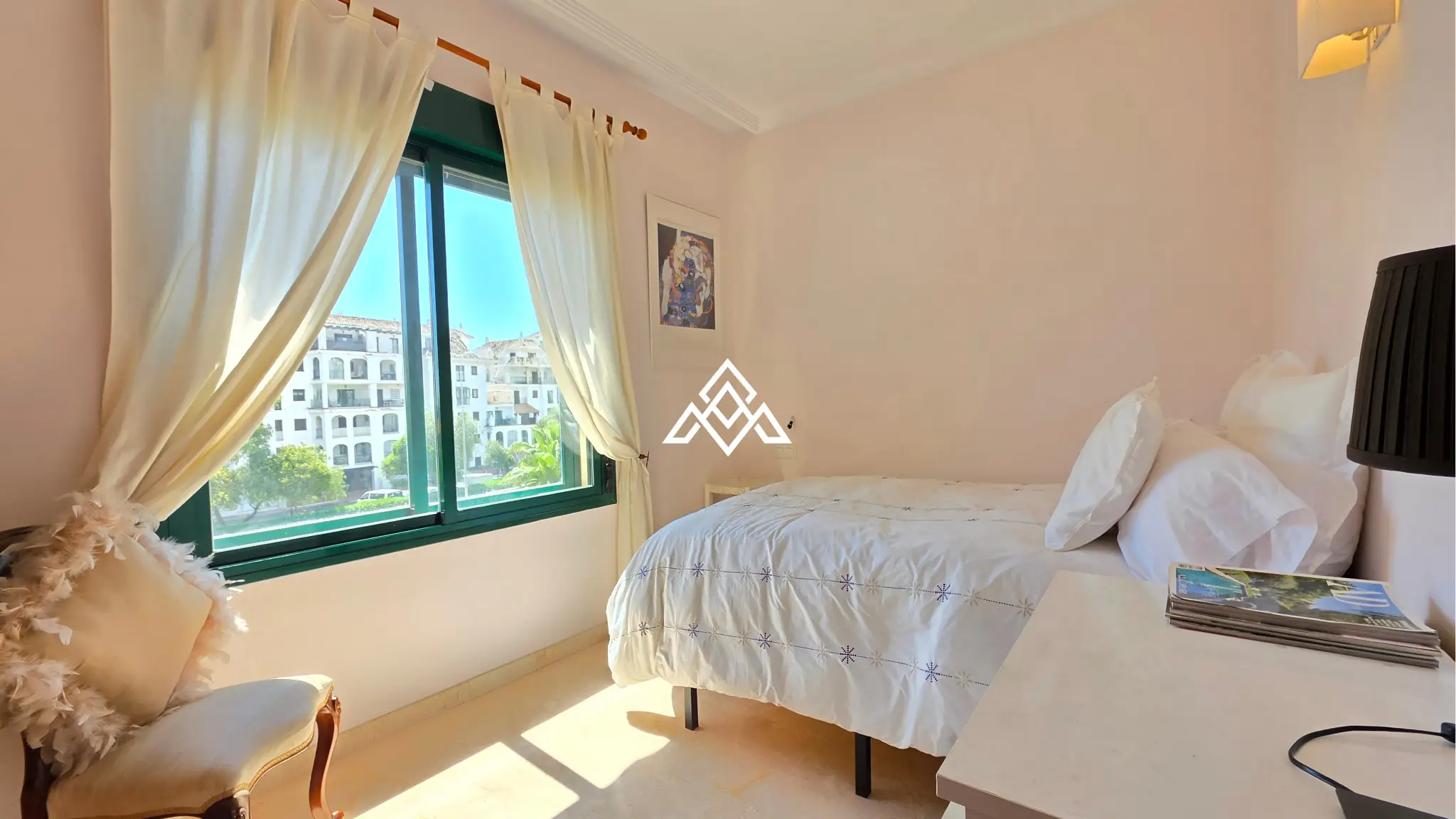 Manilva penthouse duplex with terrace and parking in Costa del Sol