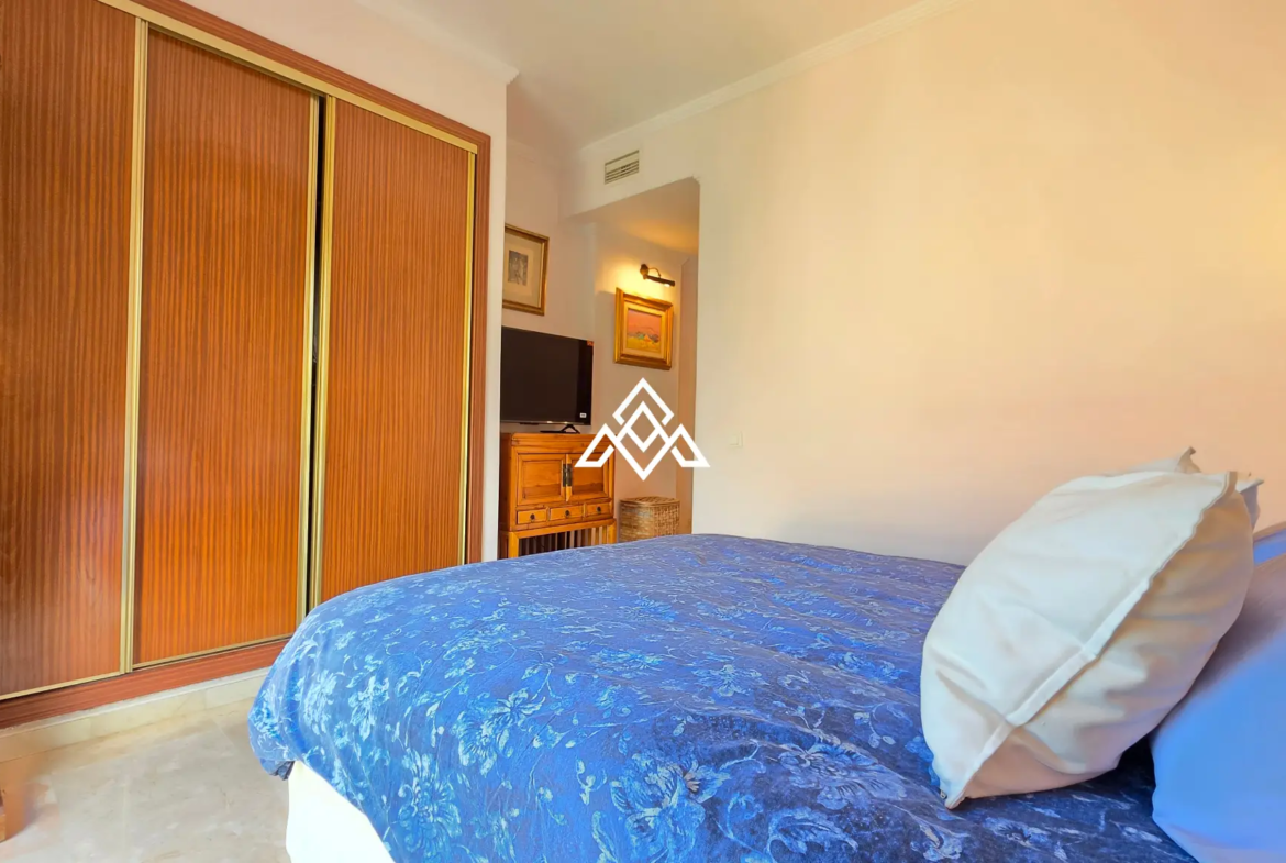 Manilva penthouse duplex with terrace and parking in Costa del Sol