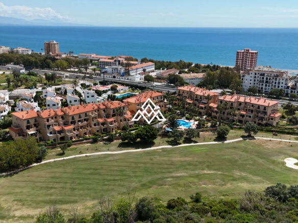Manilva penthouse duplex with terrace and parking in Costa del Sol