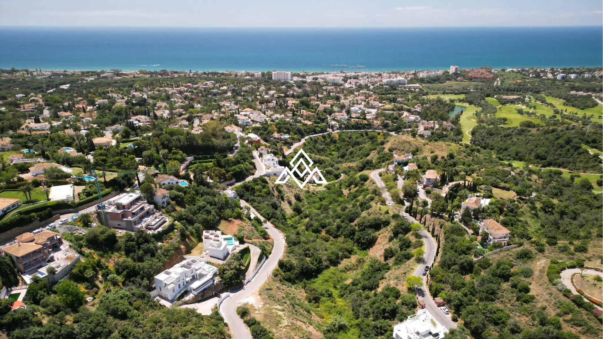 El Rosario plot with sea views and luxury villa development potential in Marbella