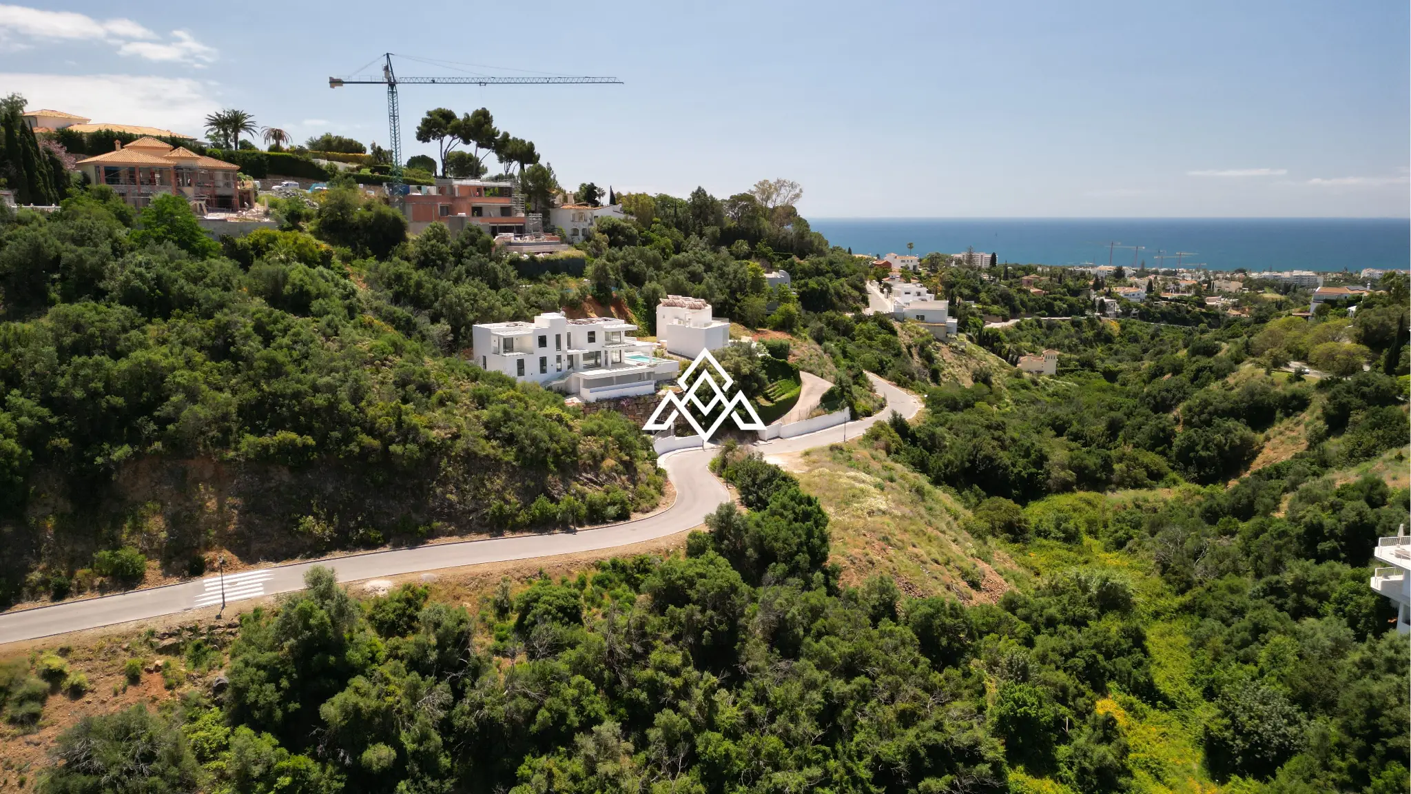 El Rosario plot with sea views and luxury villa development potential in Marbella