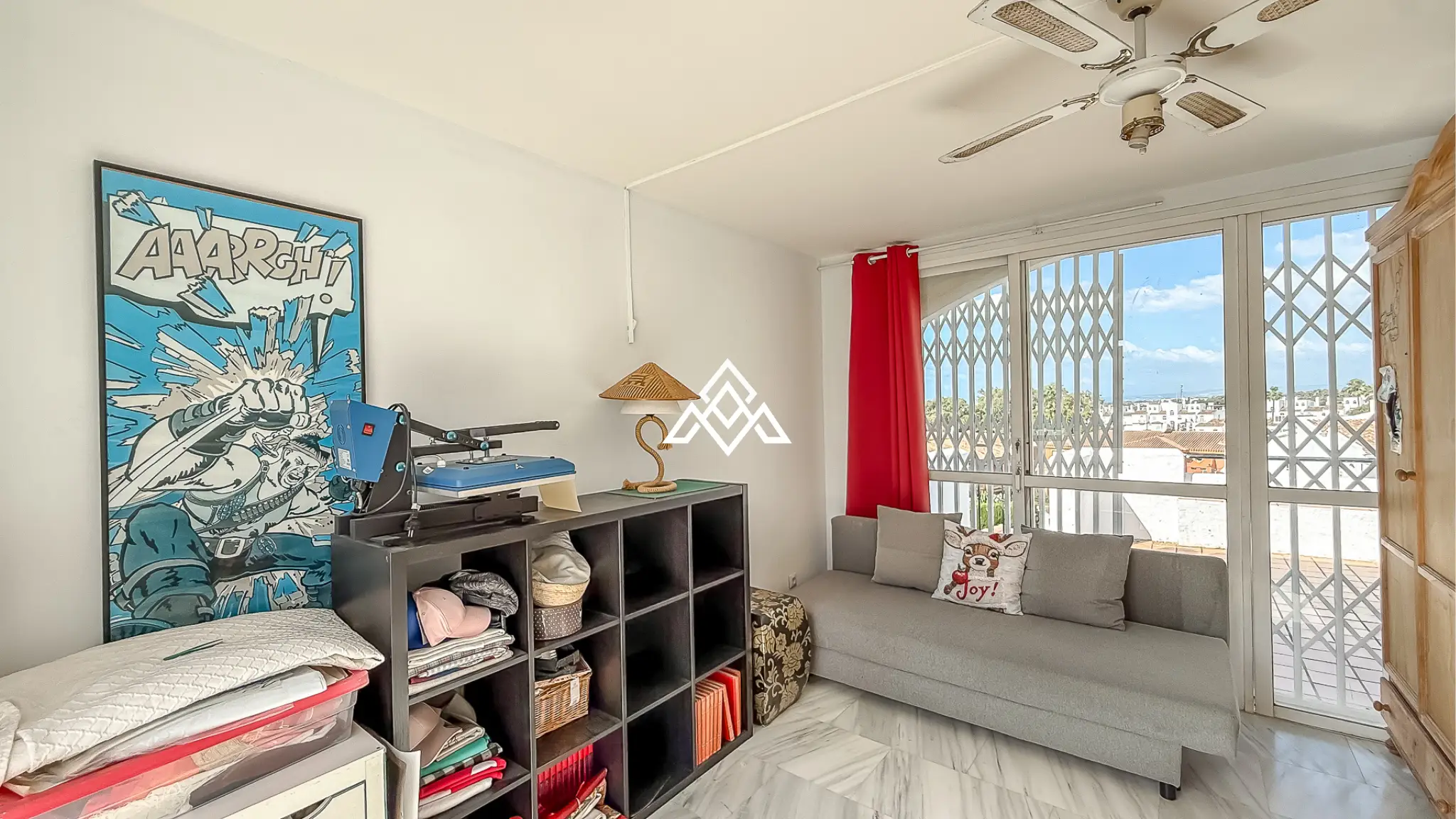 Nueva Atalaya home with private garden and sea views on Costa del Sol
