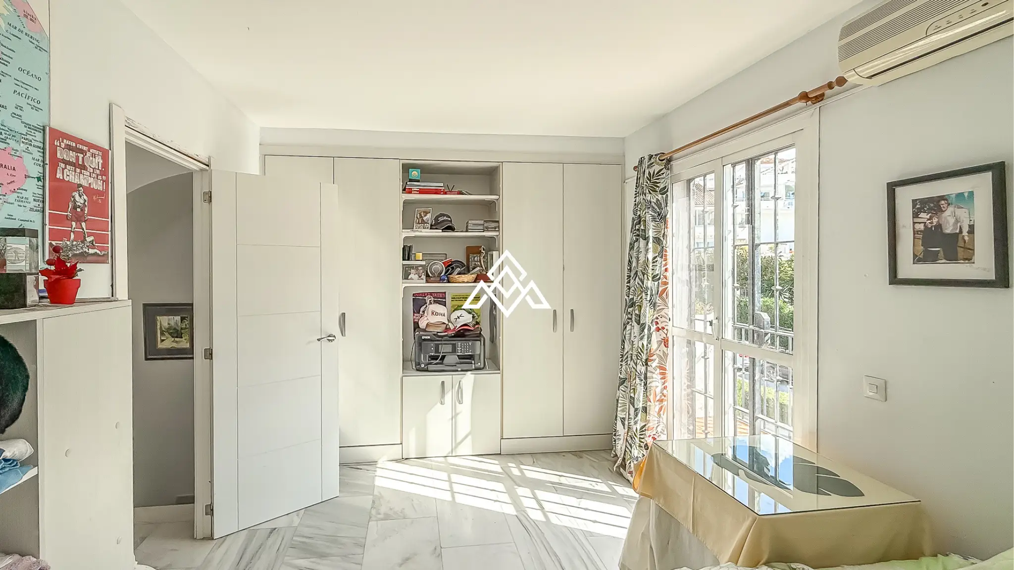 Nueva Atalaya home with private garden and sea views on Costa del Sol