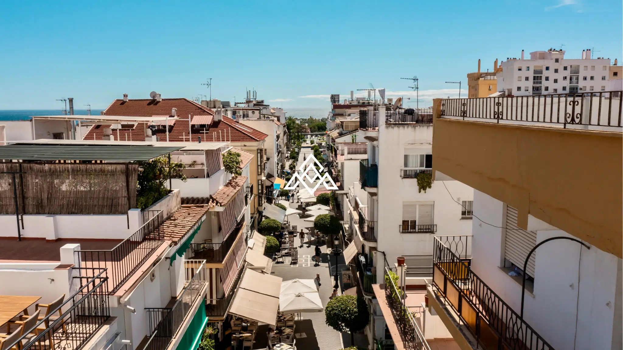 Designer townhouse with rooftop pool and panoramic sea views on Costa del Sol