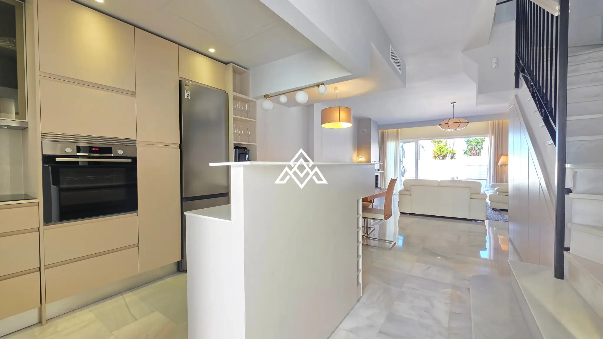 Beachfront townhouse Costalita with sea views and direct beach access in Estepona