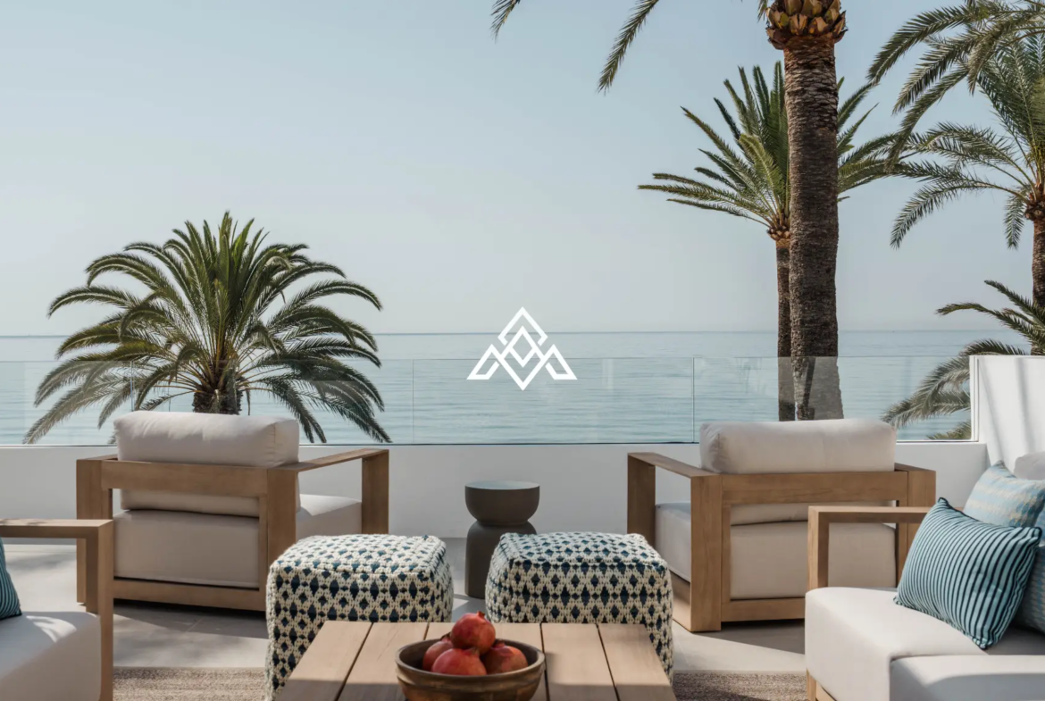 Exclusive Golden Mile Beach House in Marbella with private pool, sea views and direct beach access. Prime Spain real estate opportunity.
