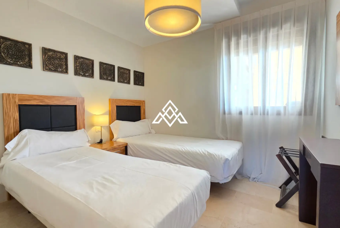 Valle Romano Apartment – Sea and Golf View Investment Opportunity in Estepona