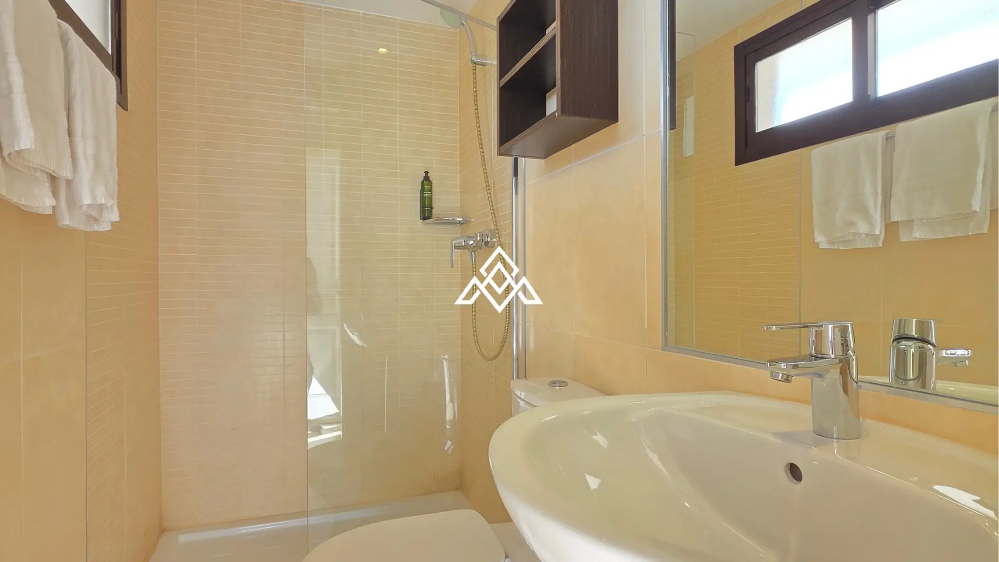 Valle Romano Apartment – Sea and Golf View Investment Opportunity in Estepona