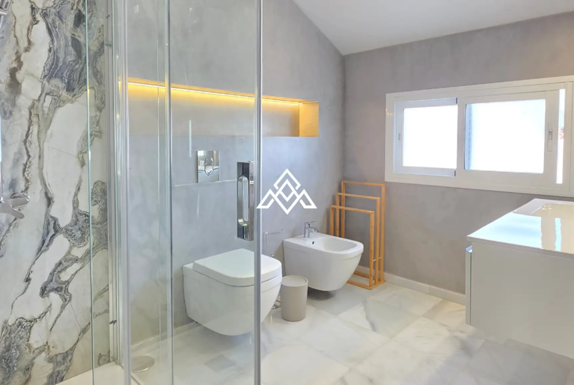 Beachfront townhouse Costalita with sea views and direct beach access in Estepona