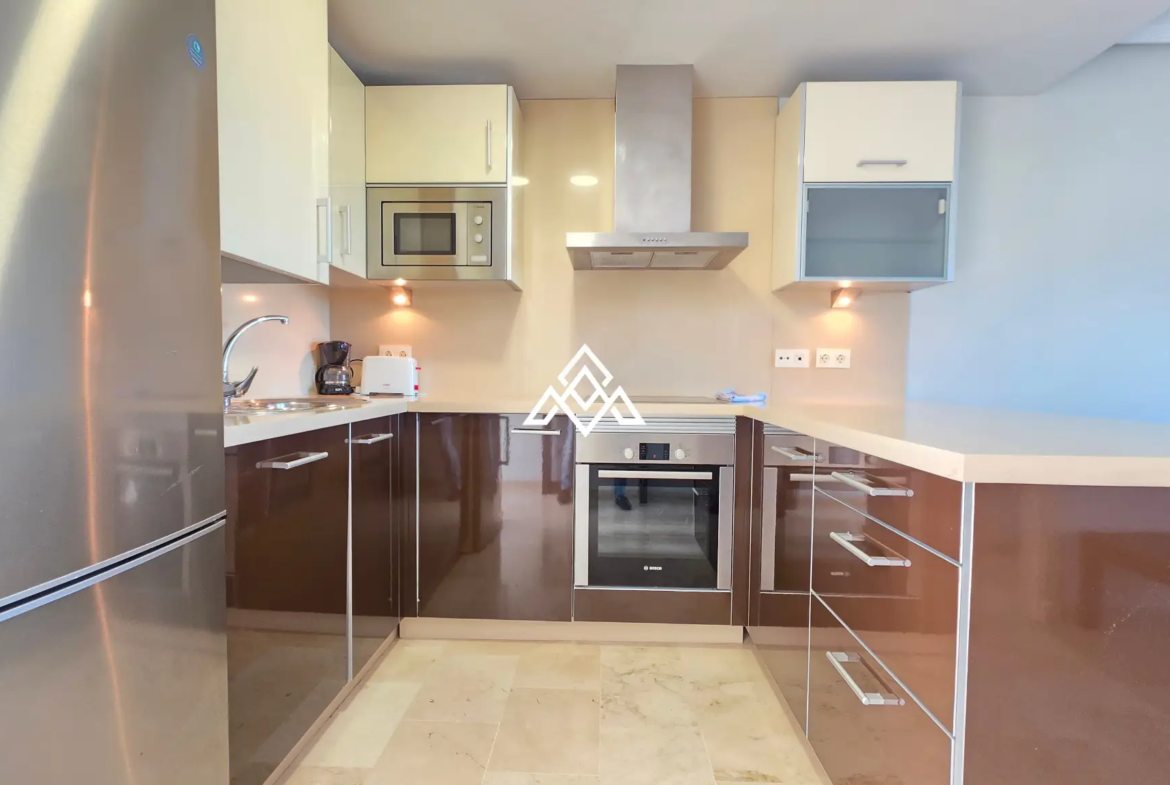 Valle Romano Apartment – Sea and Golf View Investment Opportunity in Estepona