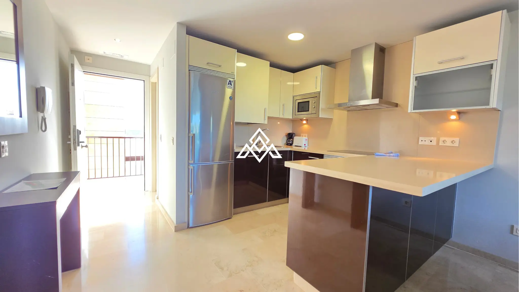 Valle Romano Apartment – Sea and Golf View Investment Opportunity in Estepona