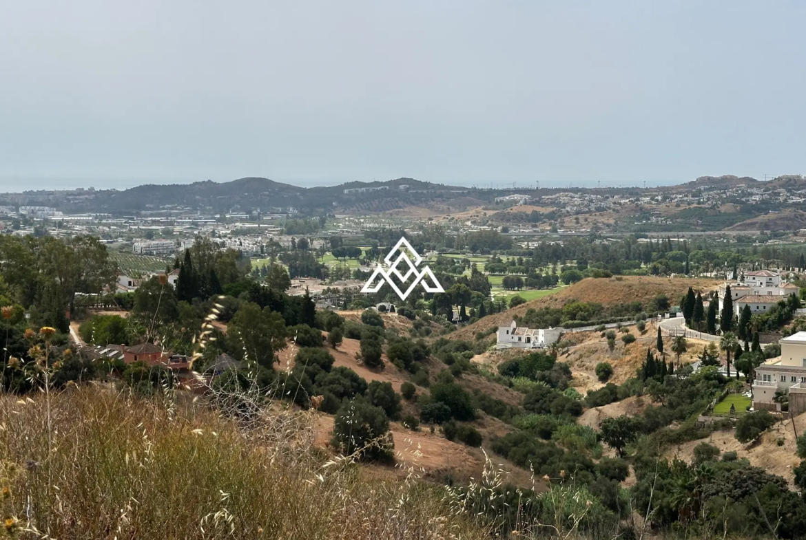 Exceptional Mijas Plot of 16,669 m² with outstanding investment potential. Prime Spain real estate opportunity near Mijas Pueblo and the Costa del Sol.