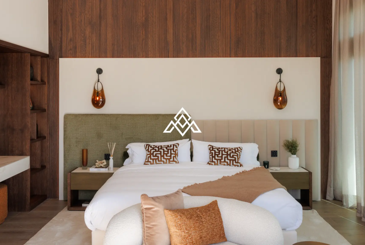 Exclusive Golden Mile Villa with private pool, designer finishes and premium amenities. Luxury Spain villa for sale in Marbella.