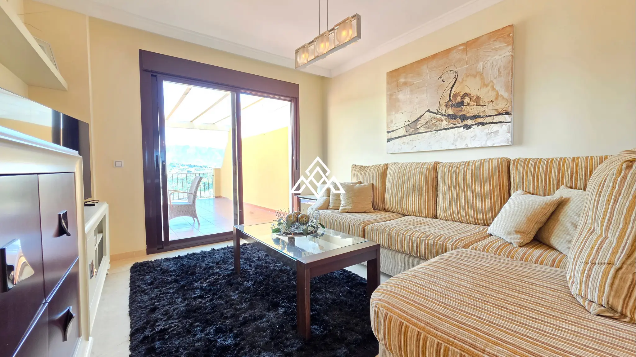 Luxury Calanova Penthouse with a 200 m² terrace, panoramic sea and golf views. Exceptional Spain real estate in La Cala de Mijas.