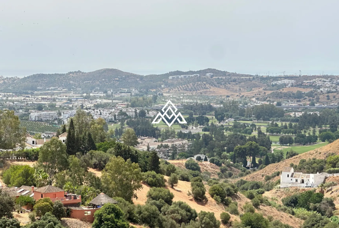 Exceptional Mijas Plot of 16,669 m² with outstanding investment potential. Prime Spain real estate opportunity near Mijas Pueblo and the Costa del Sol.