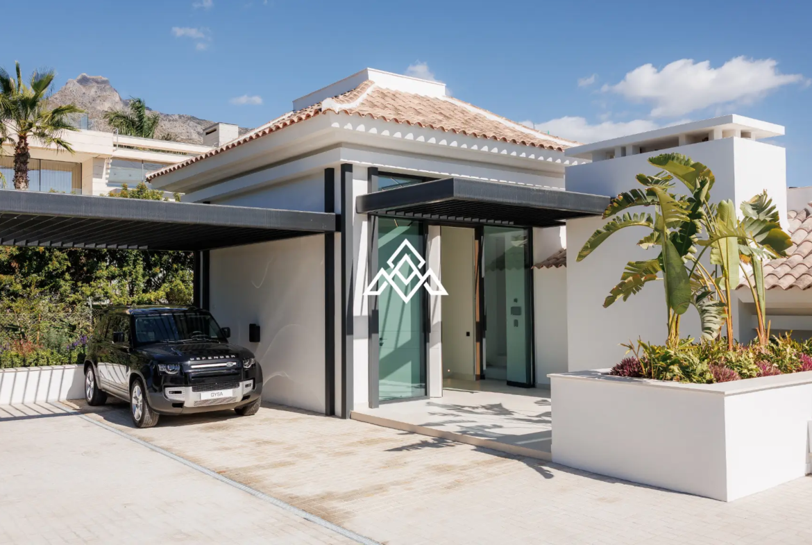 Exclusive Golden Mile Villa with private pool, designer finishes and premium amenities. Luxury Spain villa for sale in Marbella.