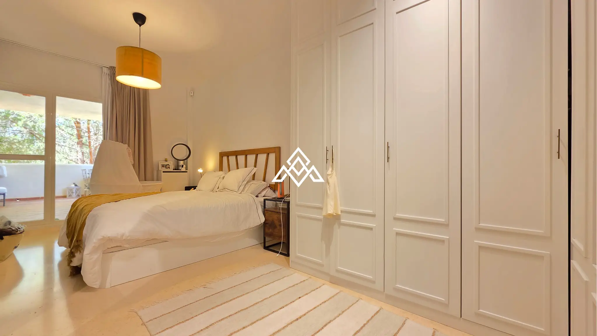Spacious Elviria Apartment with a 30 m² terrace, garage and forest views. Prime Spain real estate opportunity in Marbella.