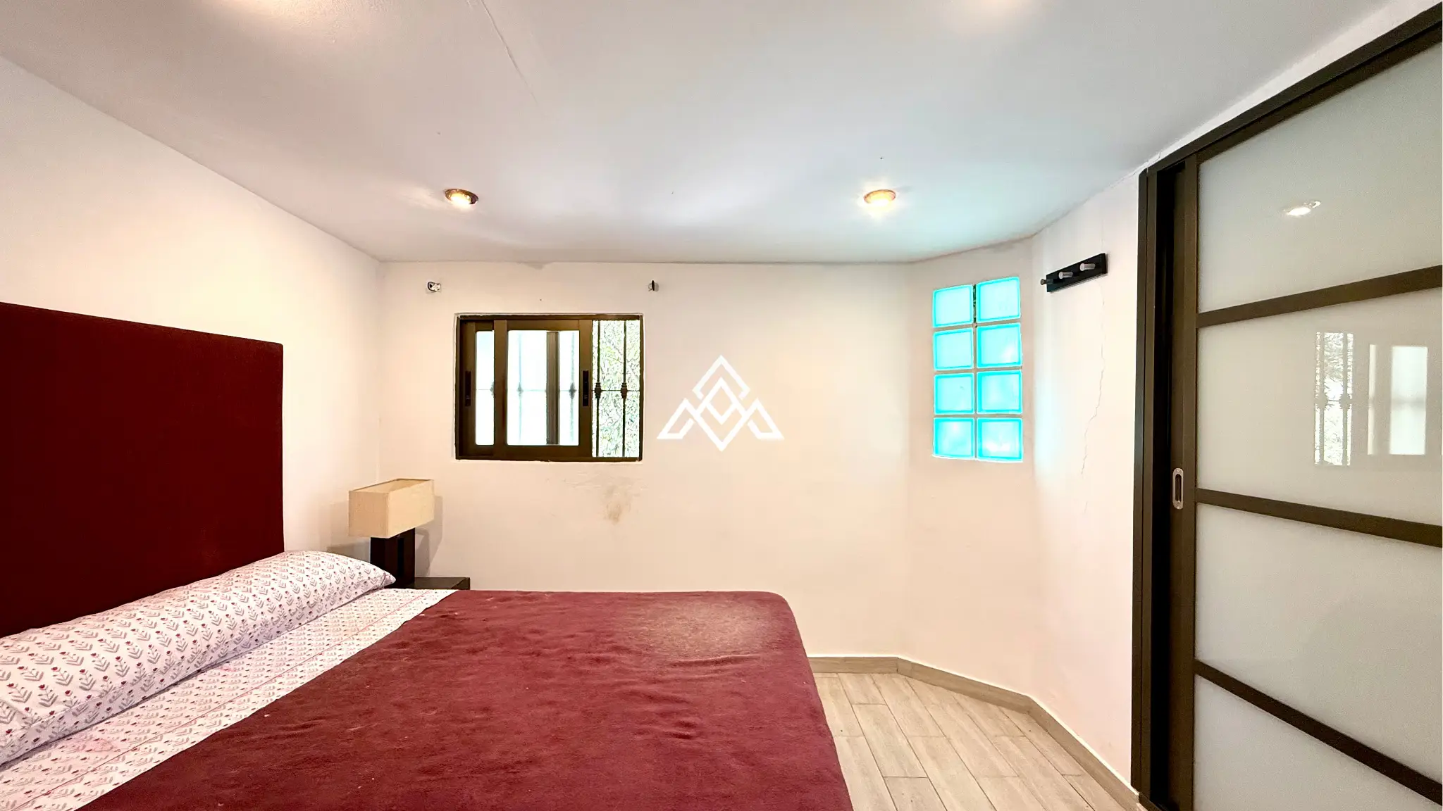 Charming Rustic Estate Monda with two independent homes, mountain views and 3,200 m² of land. Spain real estate investment near Málaga.