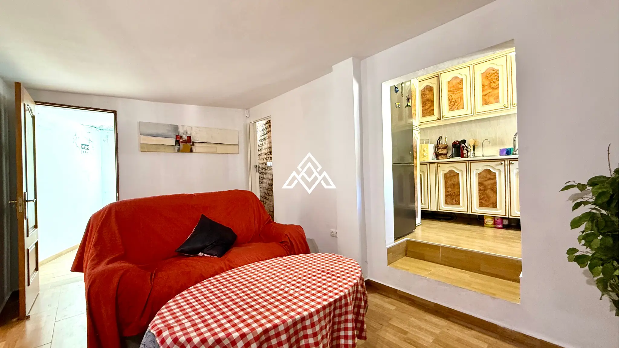 Charming Rustic Estate Monda with two independent homes, mountain views and 3,200 m² of land. Spain real estate investment near Málaga.