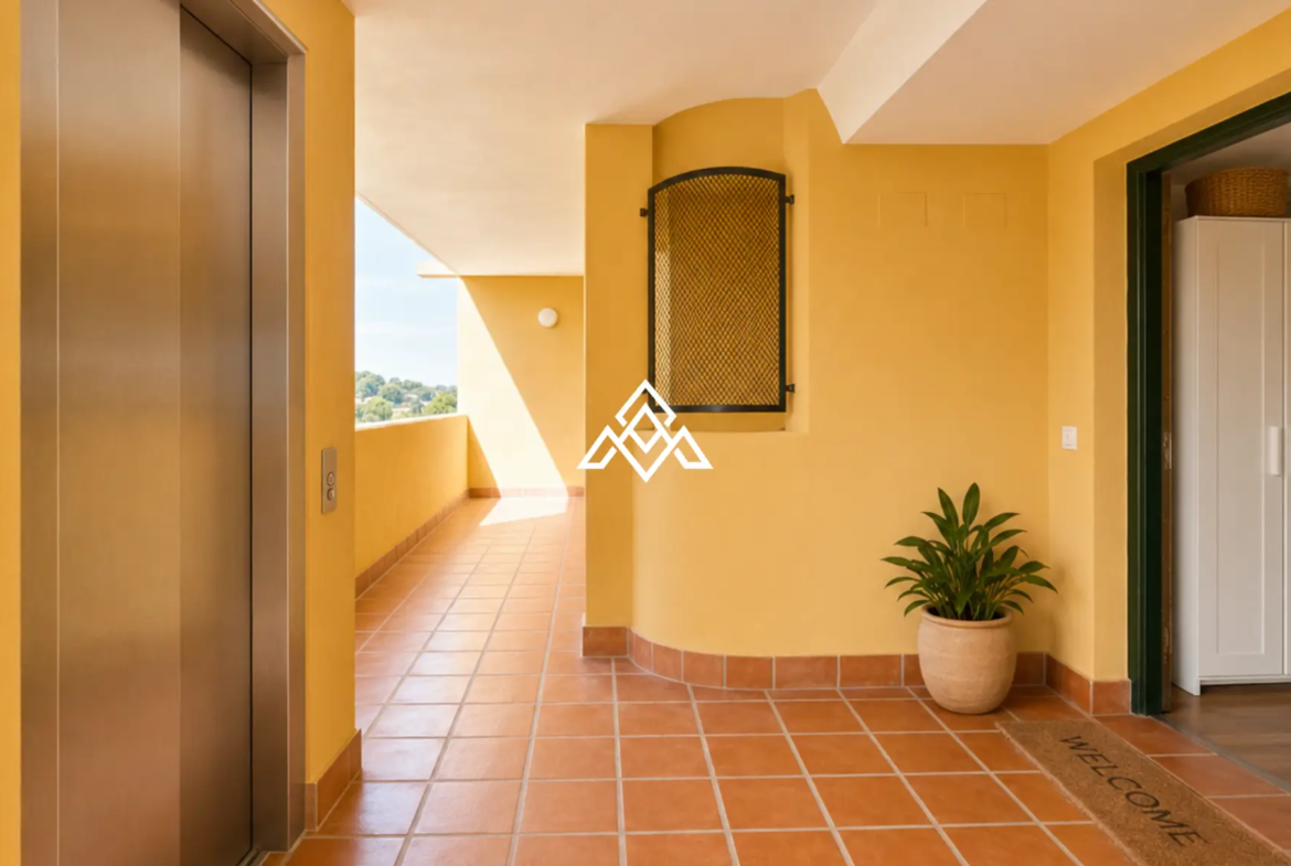 Stylish Riviera del Sol Apartment with panoramic sea views, 2 bedrooms, garage and storage. Prime Spain real estate opportunity.