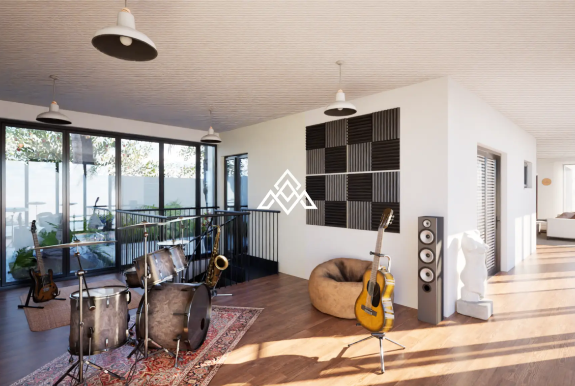 Exclusive Torreblanca Villa with approved project, building licence and panoramic sea views. Premium Spain villa for sale in Fuengirola.
