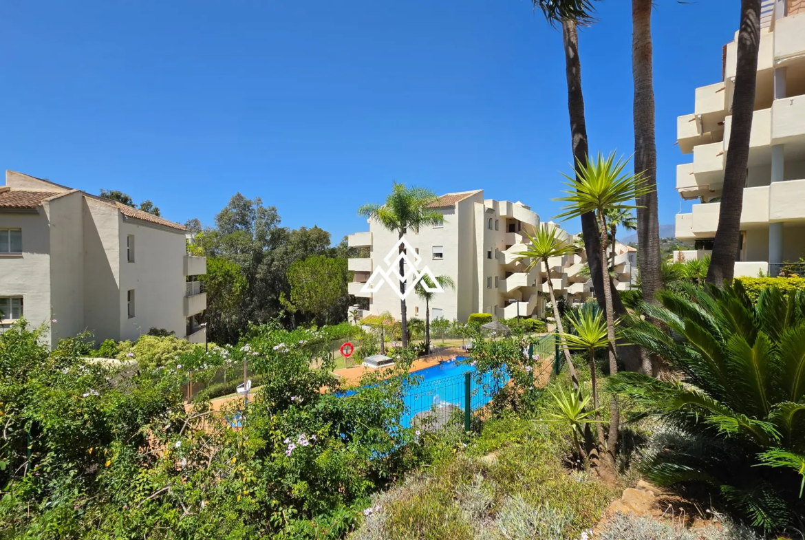 Spacious Elviria Apartment with a 30 m² terrace, garage and forest views. Prime Spain real estate opportunity in Marbella.