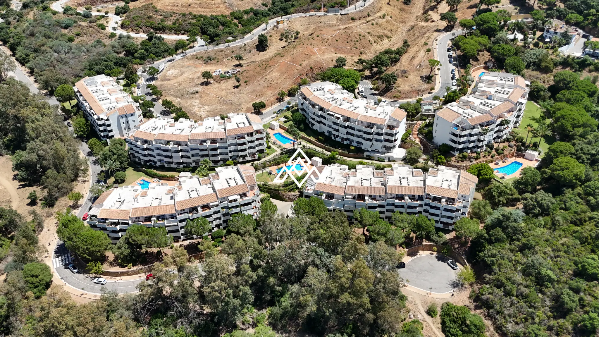 Spacious Elviria Apartment with a 30 m² terrace, garage and forest views. Prime Spain real estate opportunity in Marbella.