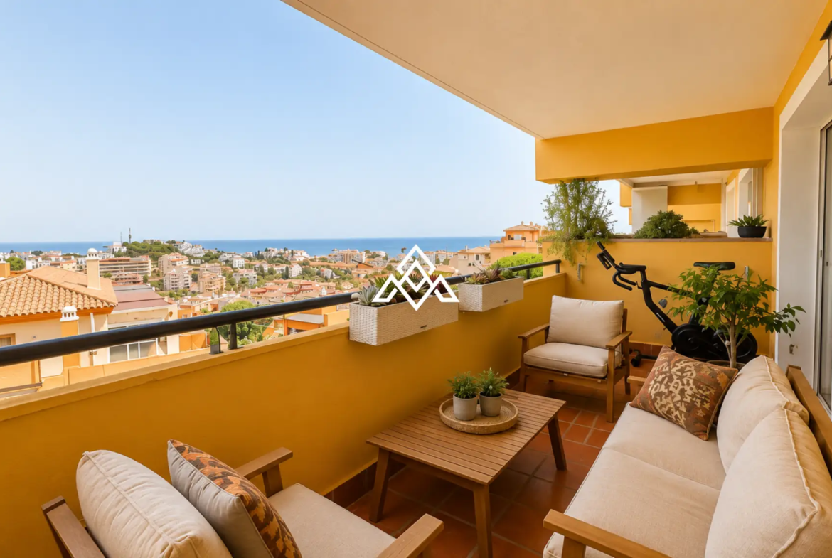 Stylish Riviera del Sol Apartment with panoramic sea views, 2 bedrooms, garage and storage. Prime Spain real estate opportunity.