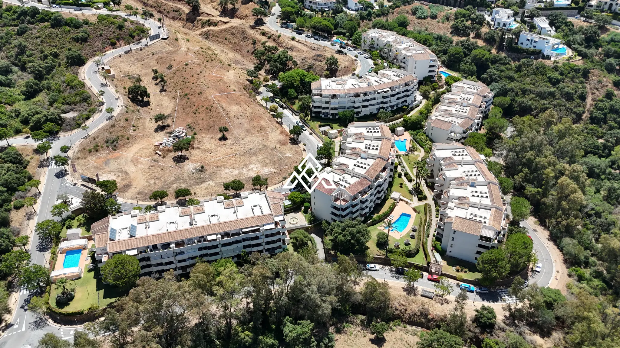 Spacious Elviria Apartment with a 30 m² terrace, garage and forest views. Prime Spain real estate opportunity in Marbella.