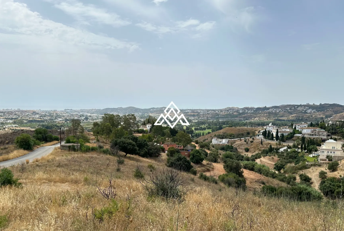 Exceptional Mijas Plot of 16,669 m² with outstanding investment potential. Prime Spain real estate opportunity near Mijas Pueblo and the Costa del Sol.