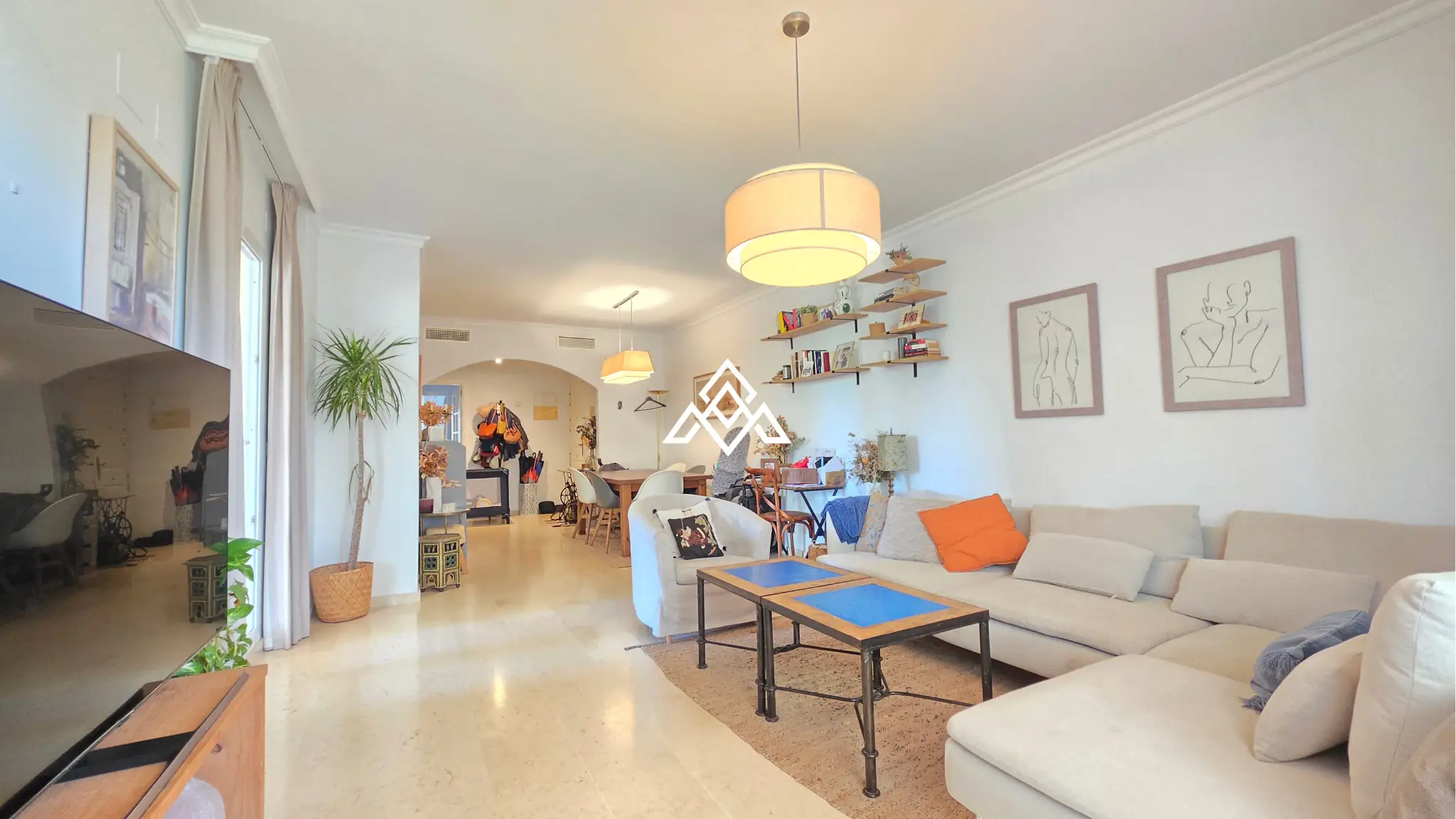 Spacious Elviria Apartment with a 30 m² terrace, garage and forest views. Prime Spain real estate opportunity in Marbella.