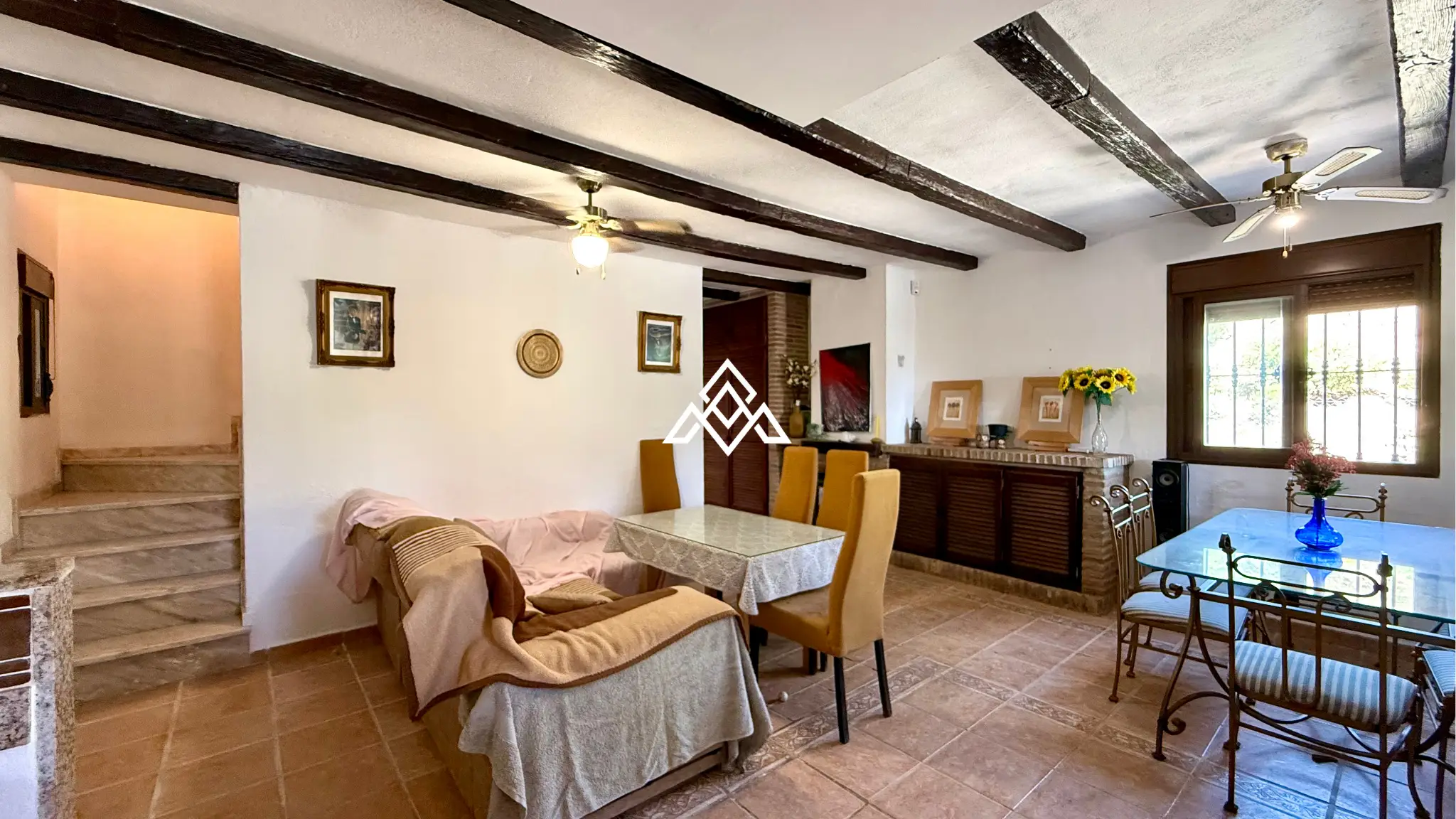 Charming Rustic Estate Monda with two independent homes, mountain views and 3,200 m² of land. Spain real estate investment near Málaga.