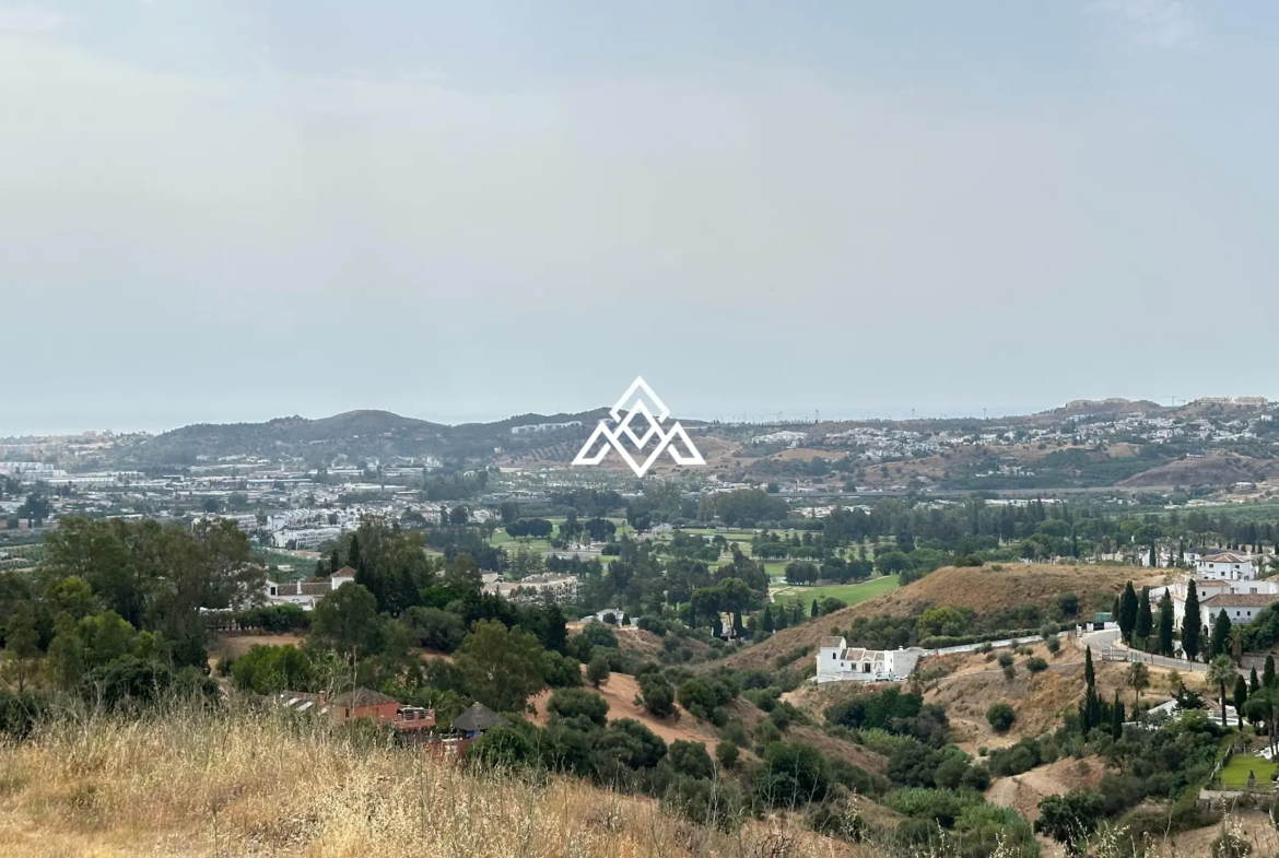 Exceptional Mijas Plot of 16,669 m² with outstanding investment potential. Prime Spain real estate opportunity near Mijas Pueblo and the Costa del Sol.