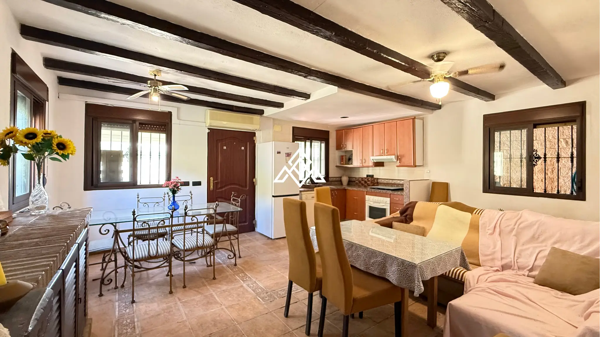 Charming Rustic Estate Monda with two independent homes, mountain views and 3,200 m² of land. Spain real estate investment near Málaga.