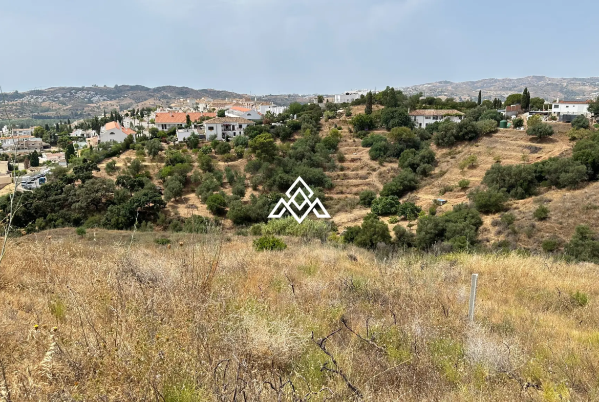 Exceptional Mijas Plot of 16,669 m² with outstanding investment potential. Prime Spain real estate opportunity near Mijas Pueblo and the Costa del Sol.