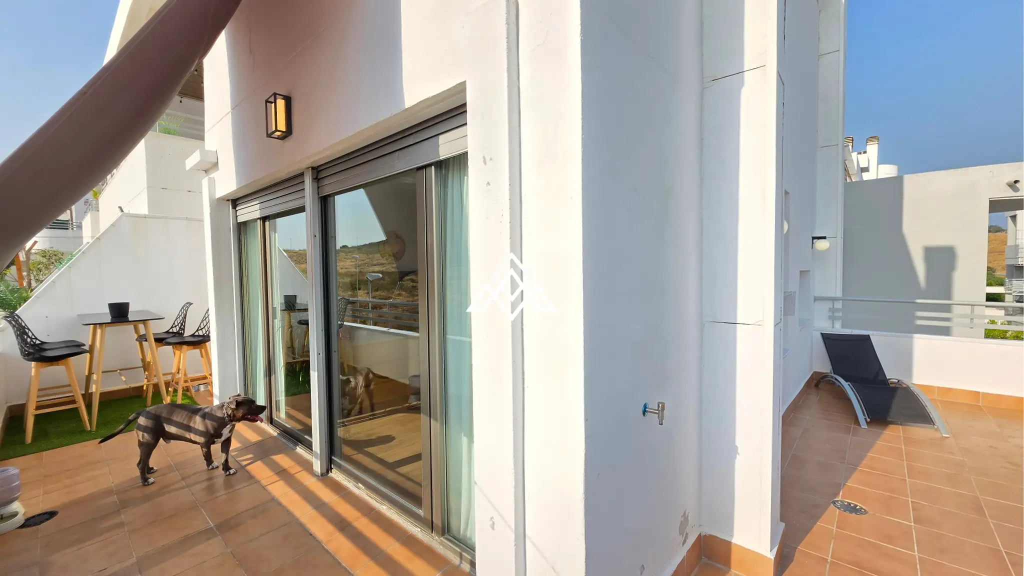 Luxury Triplex Penthouse La Cala with jacuzzi, solarium and 100 m² of terraces. Exceptional Spain real estate near La Cala de Mijas.