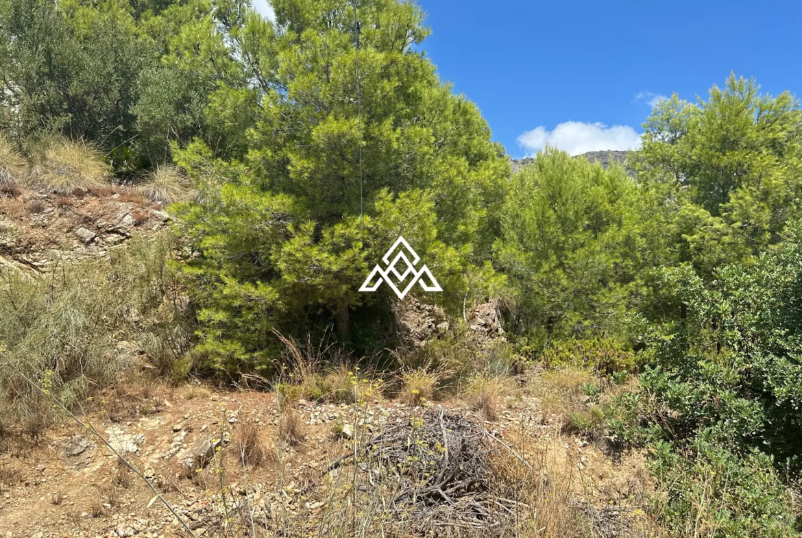 Valtocado urban plot in Mijas with panoramic sea views, up to 5,000 m² of land and residential building potential. Prime Spain real estate opportunity.