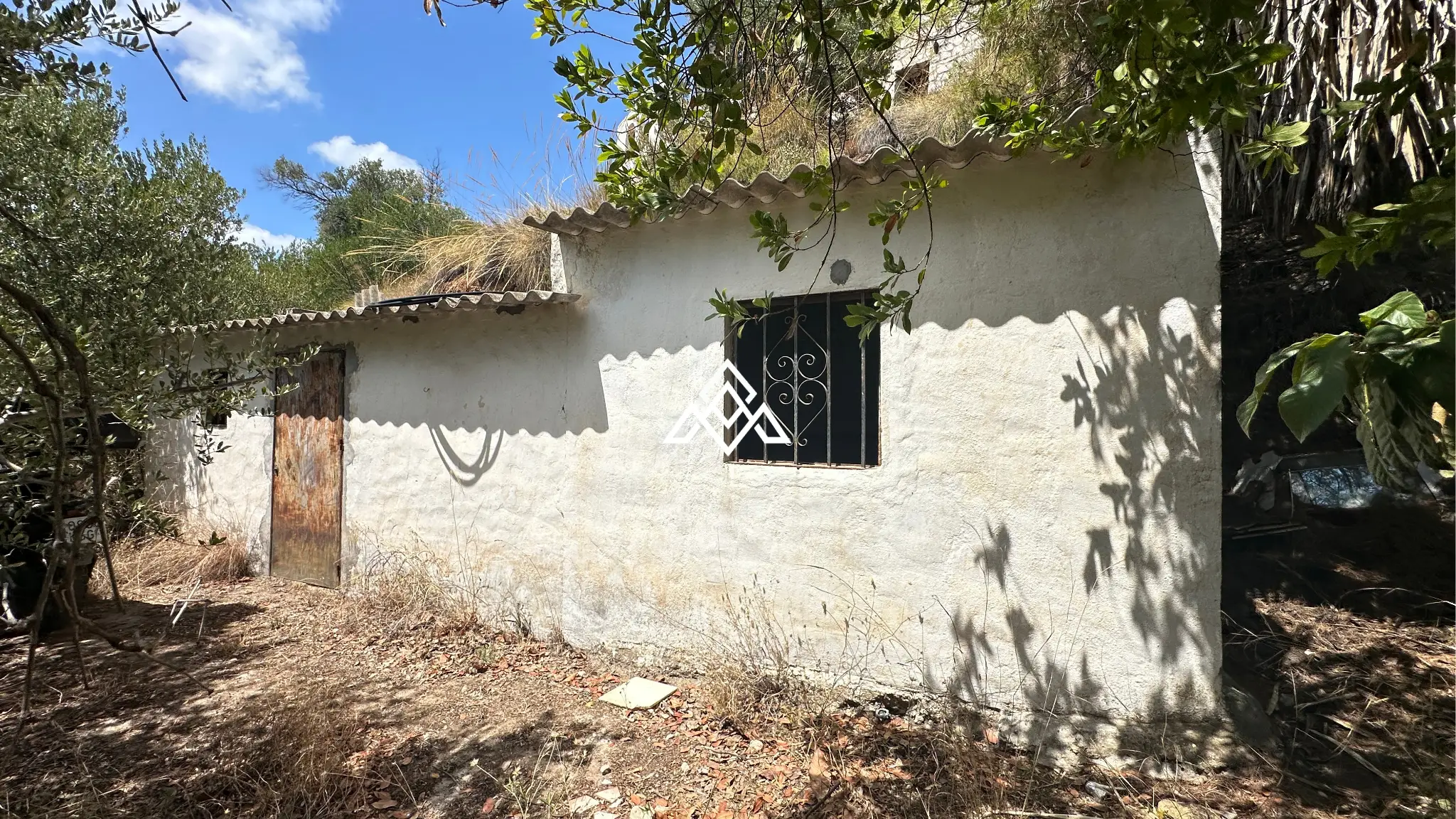 Valtocado urban plot in Mijas with panoramic sea views, up to 5,000 m² of land and residential building potential. Prime Spain real estate opportunity.
