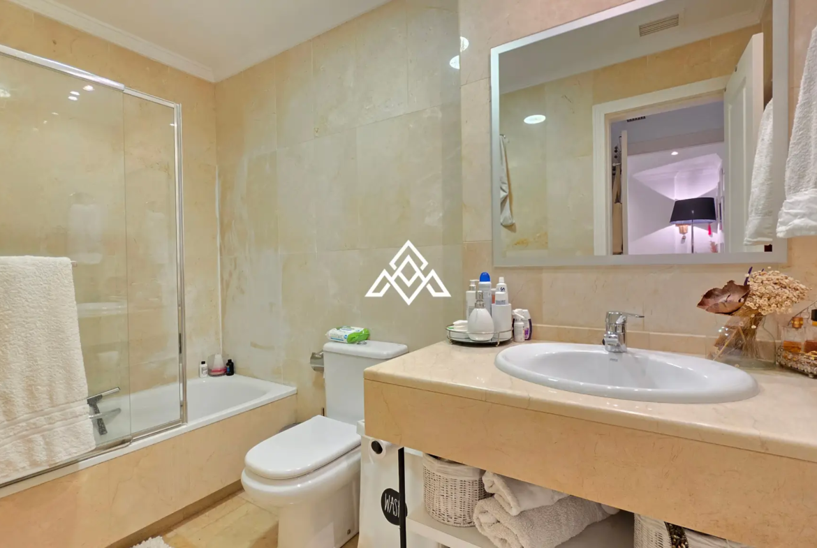 Exclusive Golden Mile Garden Apartment with private garden, terrace and 24h security. Prime Spain real estate in Marbella near the beach.