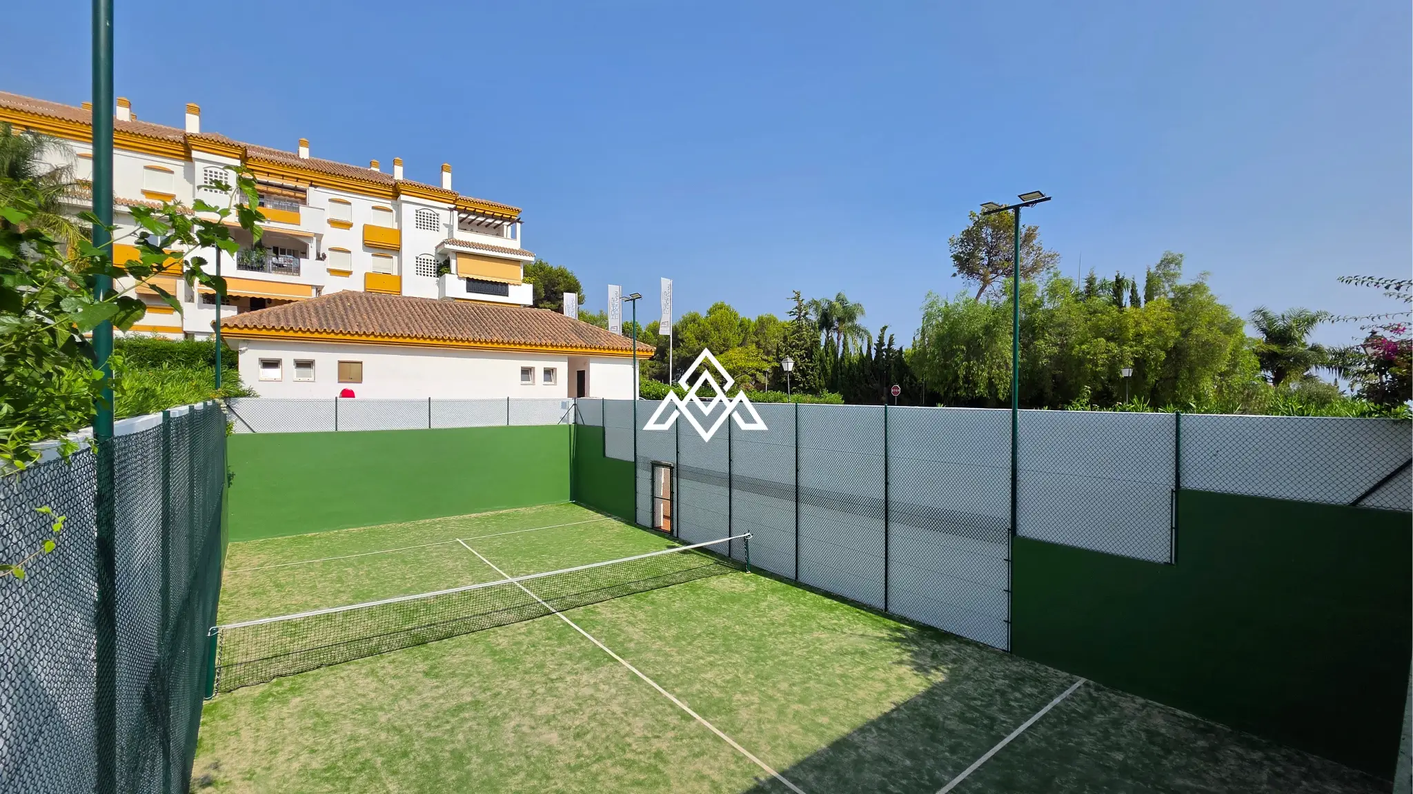 Exclusive Golden Mile Garden Apartment with private garden, terrace and 24h security. Prime Spain real estate in Marbella near the beach.