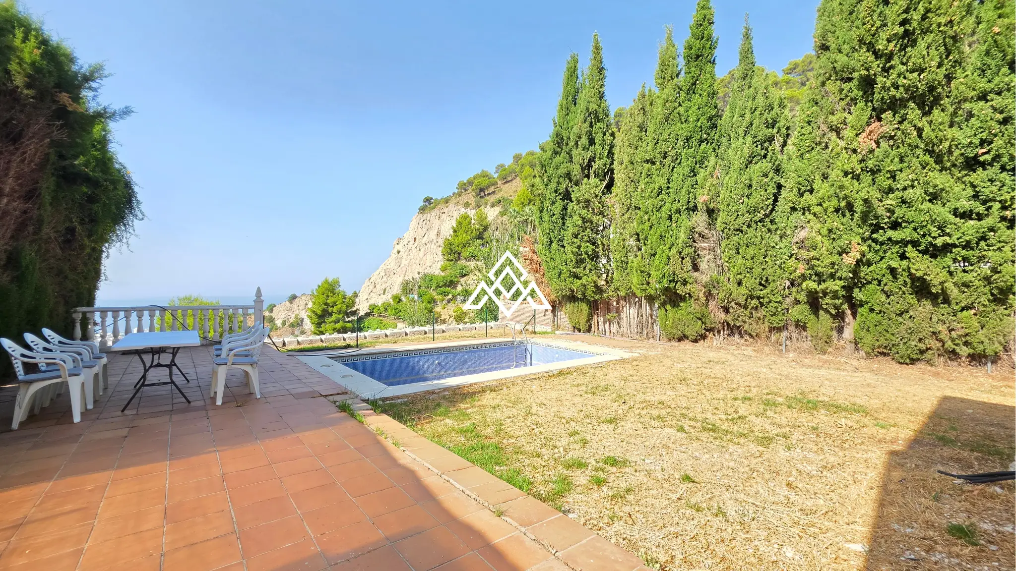 Fully renovated Panoramic Sea View Villa on the Costa del Sol with 5 bedrooms, 100 m² of terraces and stunning Mediterranean views.