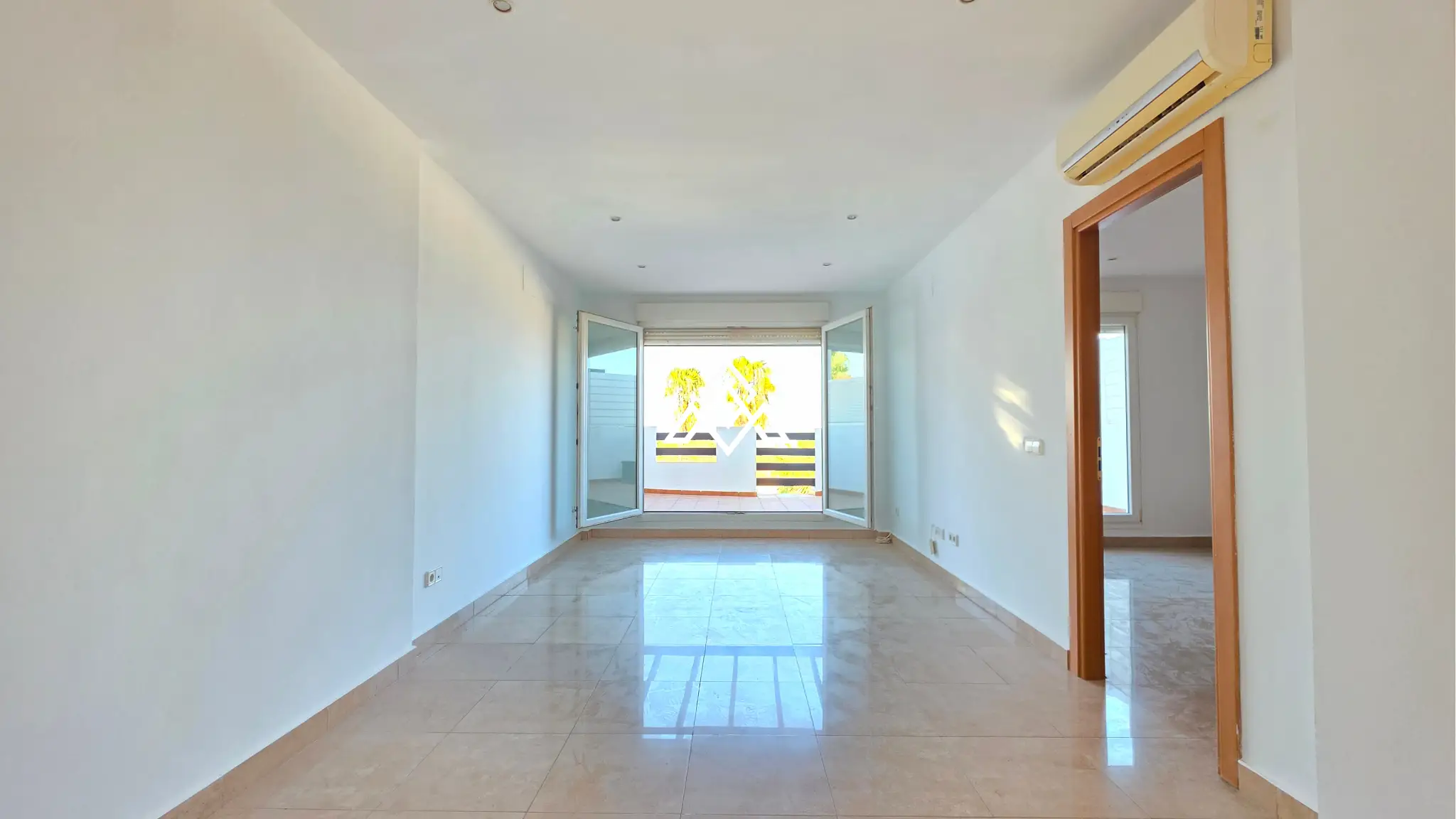 Vistalmar Duquesa Apartment with panoramic sea views and terrace in Manilva