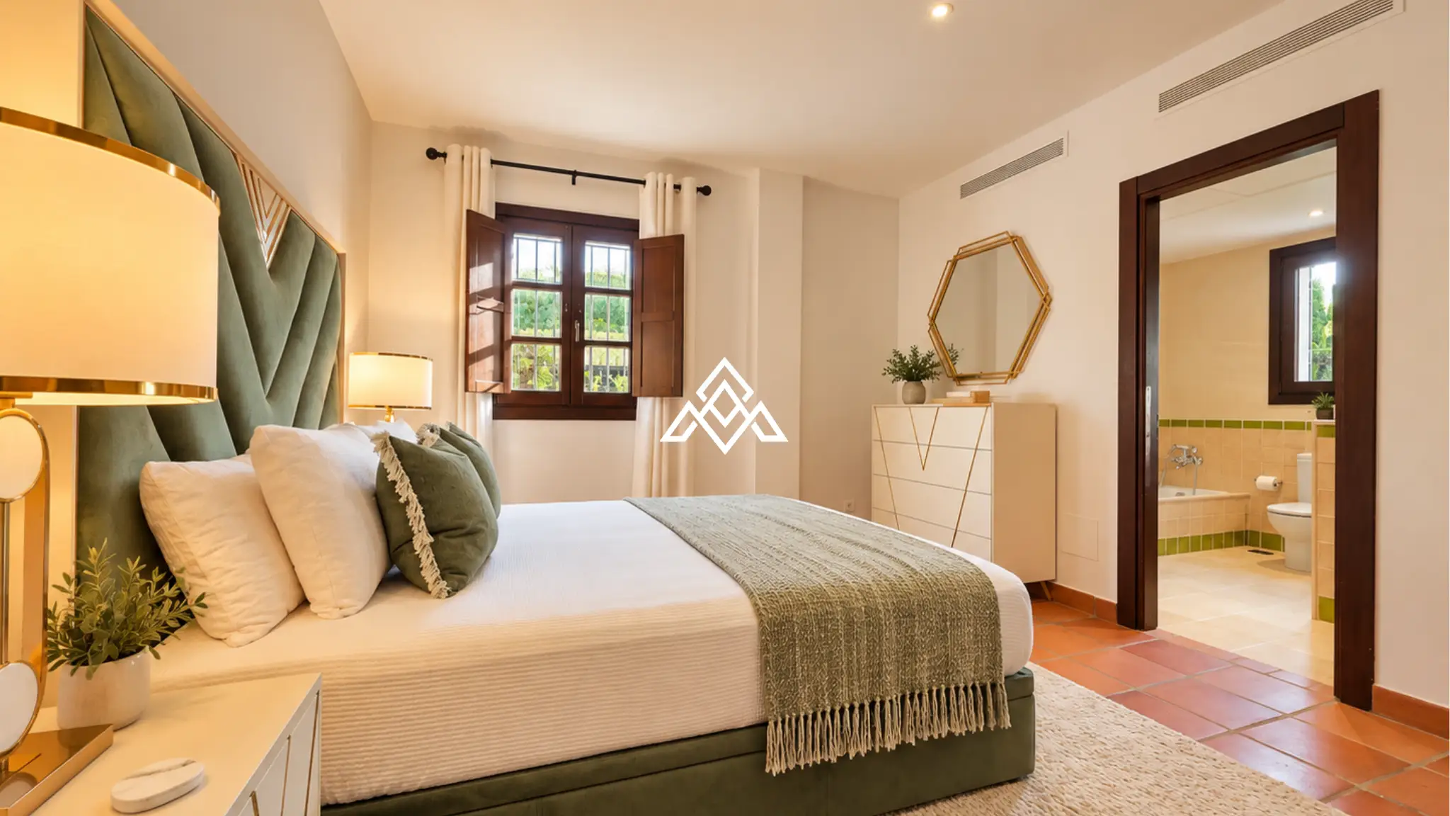 Sotogrande Golf Villa – Renovated Andalusian Luxury on the Golf Frontline
