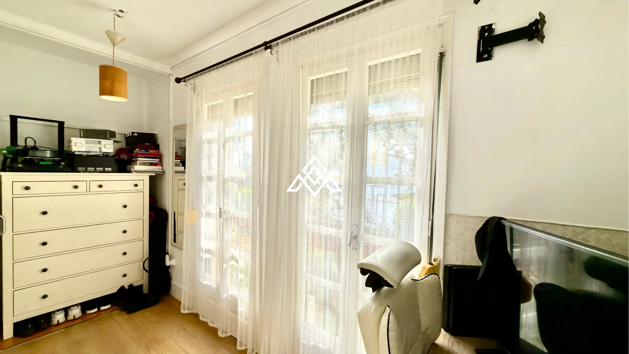 MPS-0045 Elviria Townhouse with private jacuzzi, sea views and renovated patio in Marbella