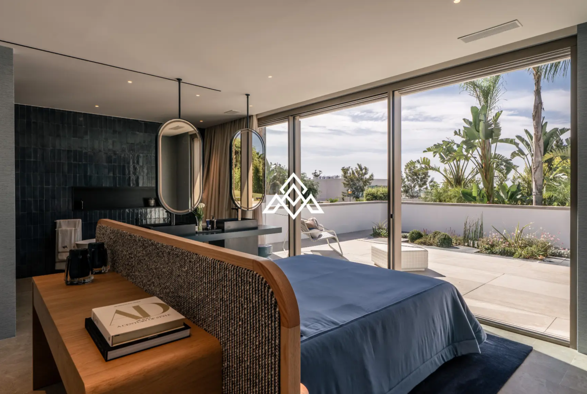 Luxury La Reserva villa for sale in Sotogrande with panoramic sea views and indoor swimming pool.