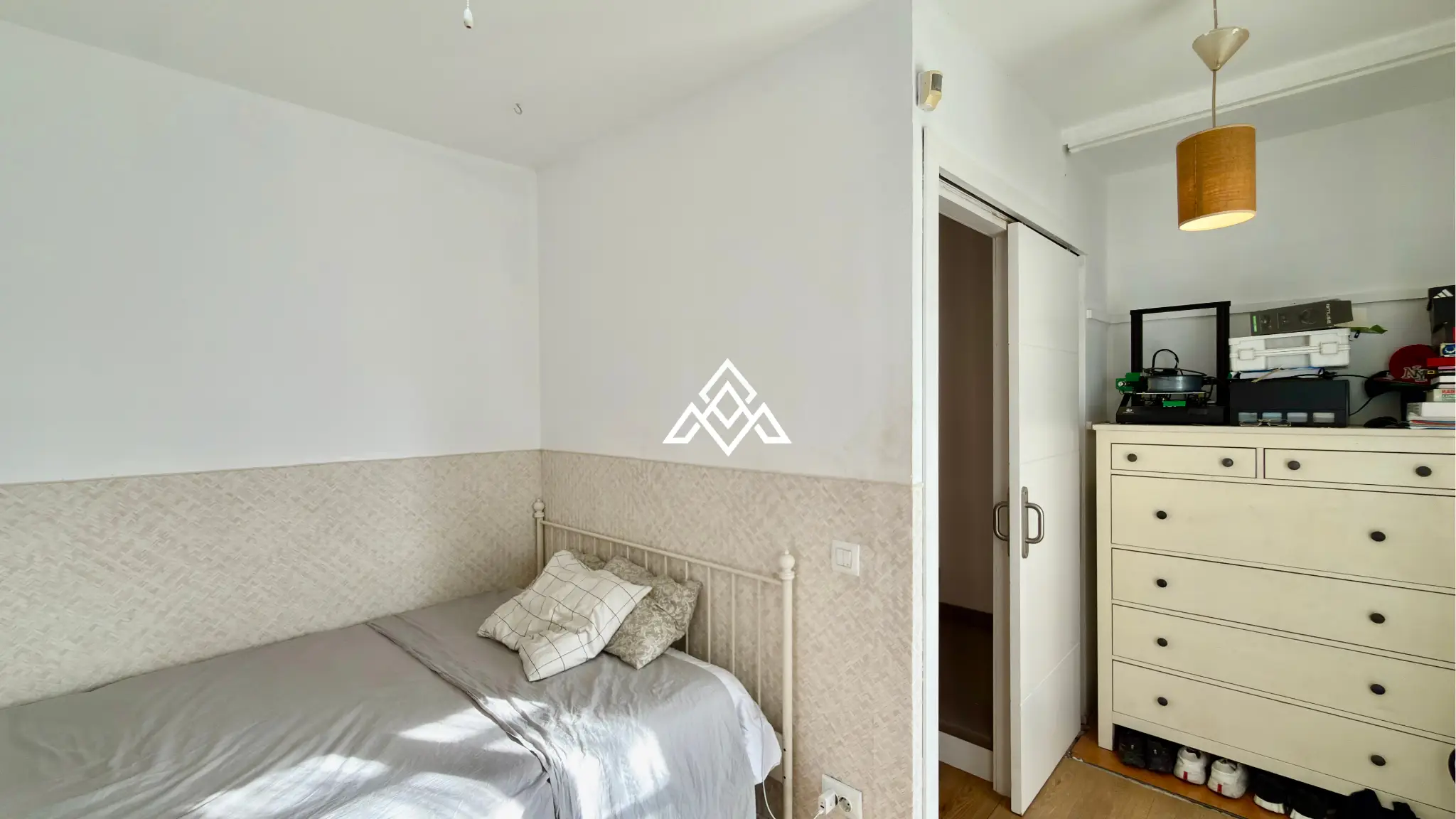 MPS-0045 Elviria Townhouse with private jacuzzi, sea views and renovated patio in Marbella
