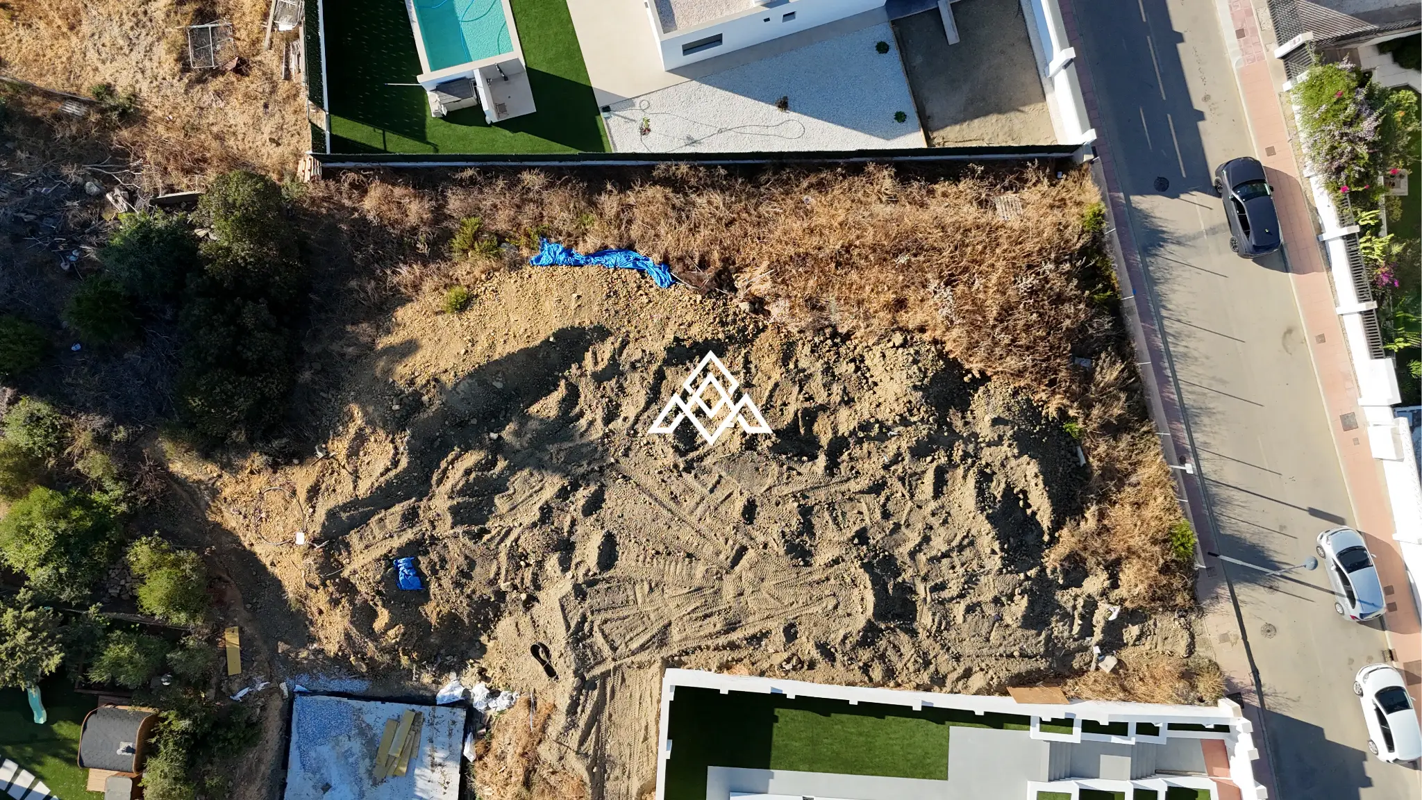 MPA-0130 Valle Romano plot in Estepona with preliminary villa project and golf views
